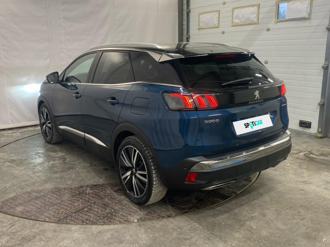 Peugeot 3008 hybrid4 300 e-eat8 gt pack — photo 3