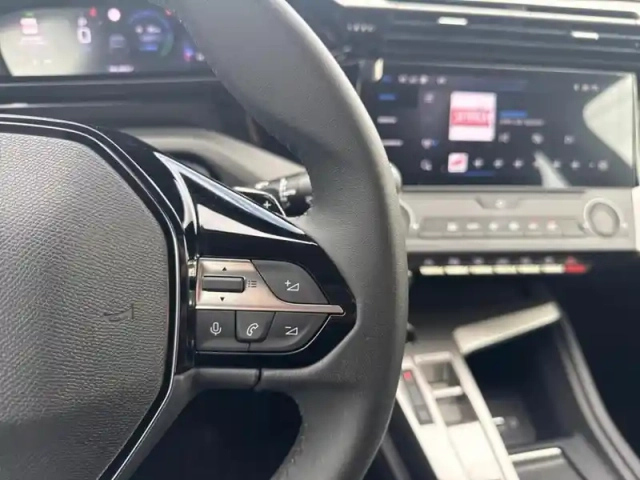 Peugeot 308 hybrid 145 e-dcs6 style — photo 20