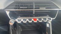 Peugeot 208 1.2 Hybrid 110ch Style e-DCS6 — photo 26