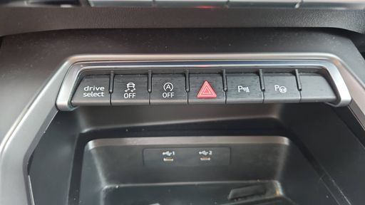 Audi A3 Sportback 1.5 TFSI 150 Mild Hybrid S-Tronic 7 - S Line – 2024 – 65485 km – Hybride essence – Boîte Automatique — photo 13