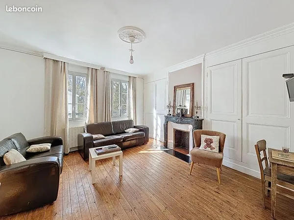 Immeuble de rapport 7 pièces 132 m²