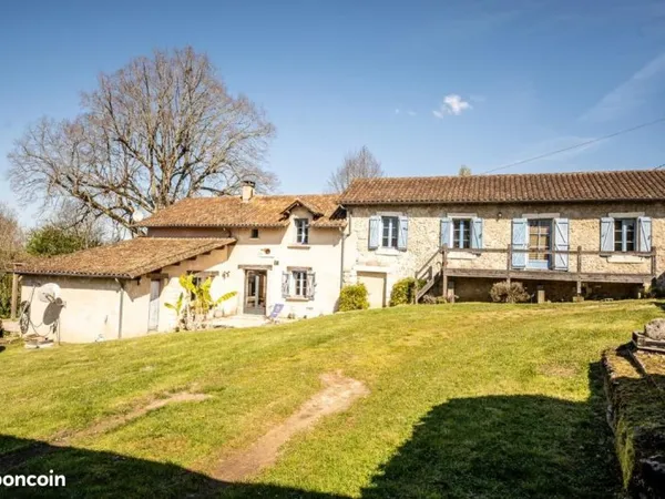 Maison 5 pièces 195 m²