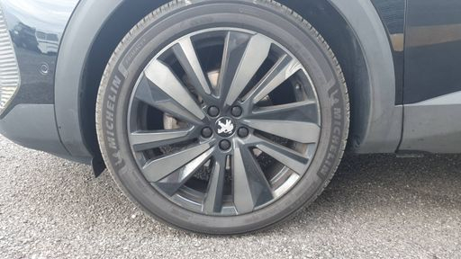 Peugeot 5008 2.0 BlueHdi 180 EAT8 - Gt Pack – 2022 – 126077 km – Diesel – Boîte Automatique — photo 41