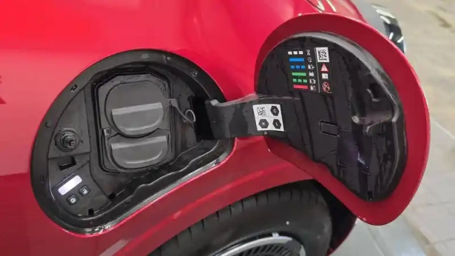 Renault Twingo e-tech electrique 80 ch autonomie urbaine — photo 30