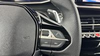 Peugeot 2008 1.2 PureTech 130ch S&S GT EAT8 — photo 23
