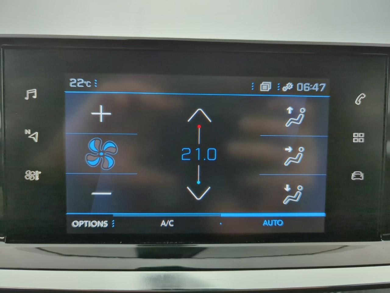 Peugeot 2008 bluehdi 110 s&s bvm6 active pack — photo 23
