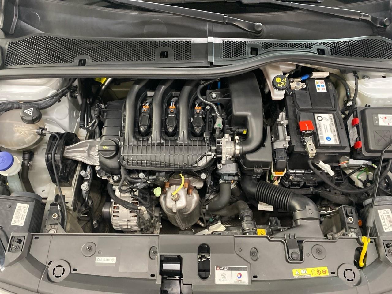 Peugeot 208 puretech 75 s&s bvm5 premium — photo 15