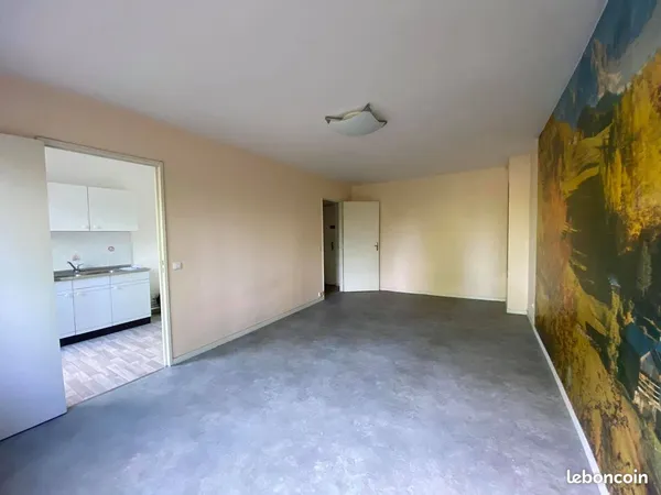 Appartement de TYPE 1 BIS, au rdc d'une résidence, sur la commune de Faches-Thumesnil