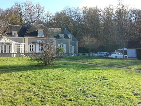 Maison 6 pièces 250 m²