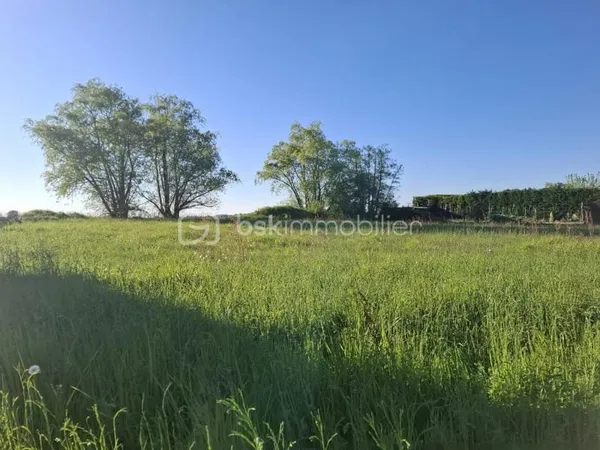 Terrain à bâtir 2055 m² - Flaujagues (33350)