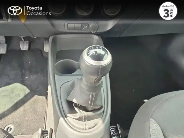 Toyota Aygo X 1.0 vvt-i 72ch dynamic my24 — photo 11