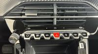 Peugeot 208 1.2 Hybrid 100ch Style e-DCS6 — photo 19