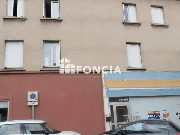 Local commercial 85 m²