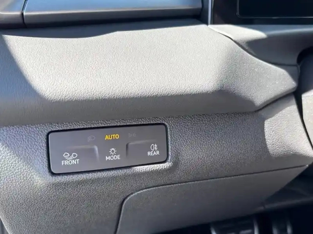 Volkswagen T-Roc 1.5 etsi evo2 hybrid 150 ch dsg7 — photo 25