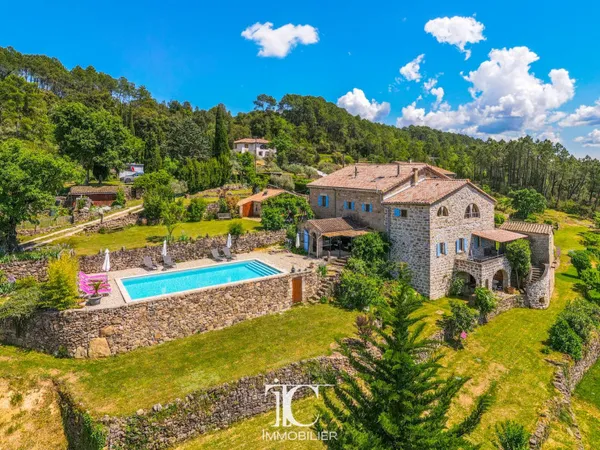 Maison de caractère 12 pièces 300 m²