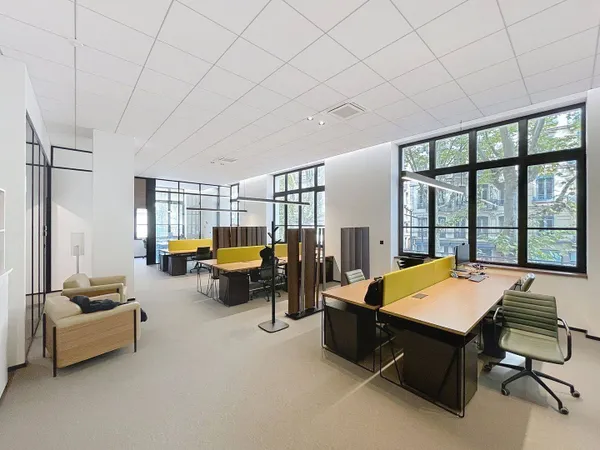 Bureaux 177 m²