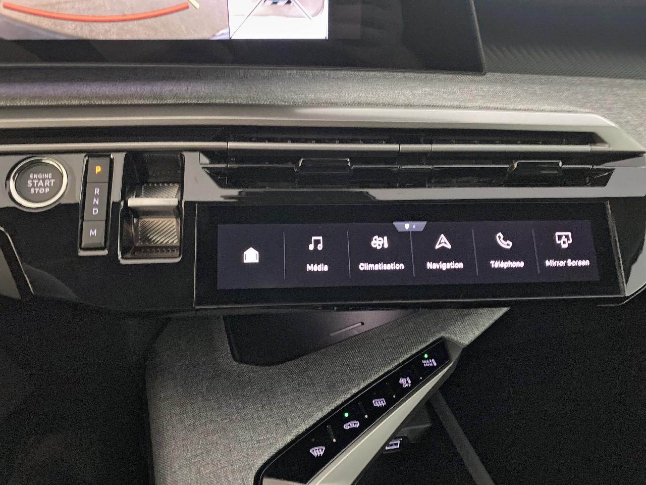 Peugeot 3008 hybrid 145 e-dcs6 allure — photo 17