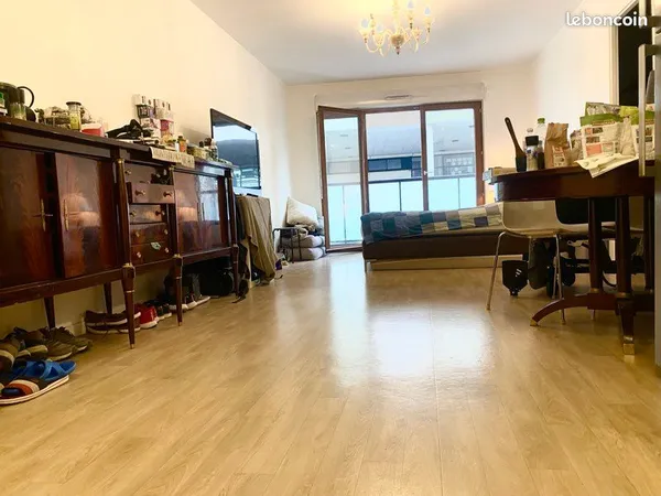 Sous location appartement meublé T2 de 50m2 Porte de Vincennes et de Montreuil pour 6 semaines