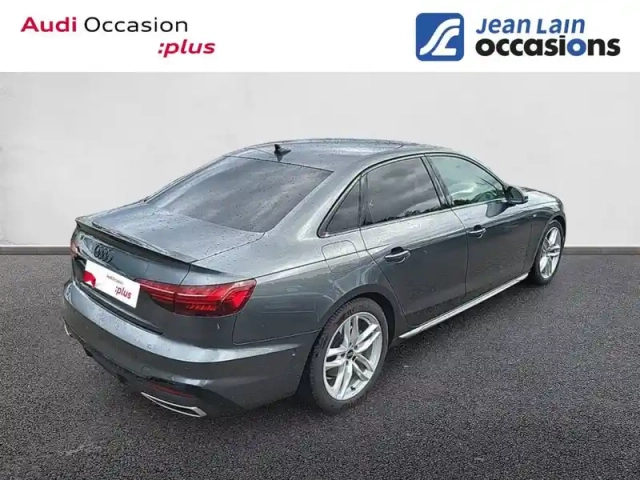 Audi A4 35 tfsi 150 s tronic 7 — photo 47