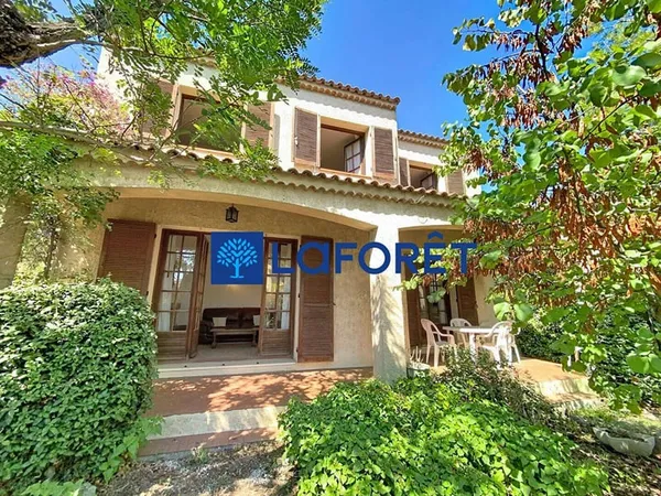 Villa 6 pièces 132 m²