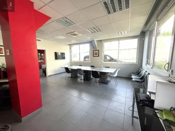Entrepôts et Bureaux