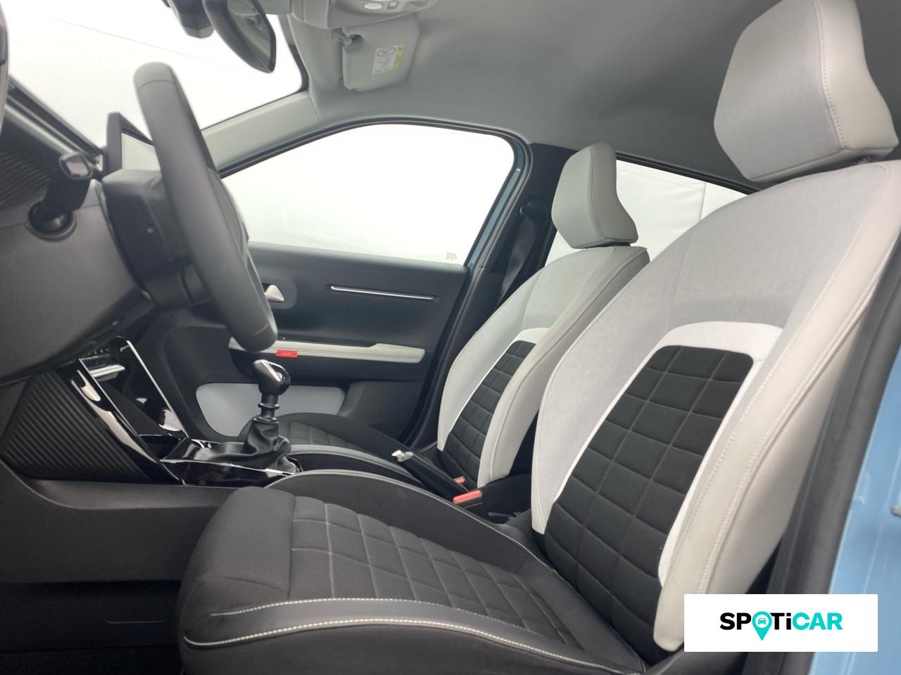 Citroën C3 1.2 turbo 100ch max — photo 9