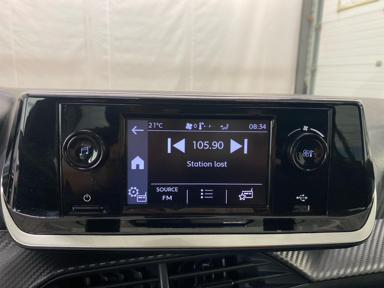 Peugeot 208 puretech 75 s&s bvm5 premium — photo 11