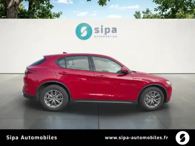 Alfa Romeo Stelvio 2.2 160 ch at8 — photo 6