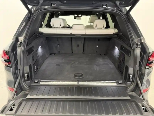 Bmw X5 xdrive50e 489ch m sport — photo 10