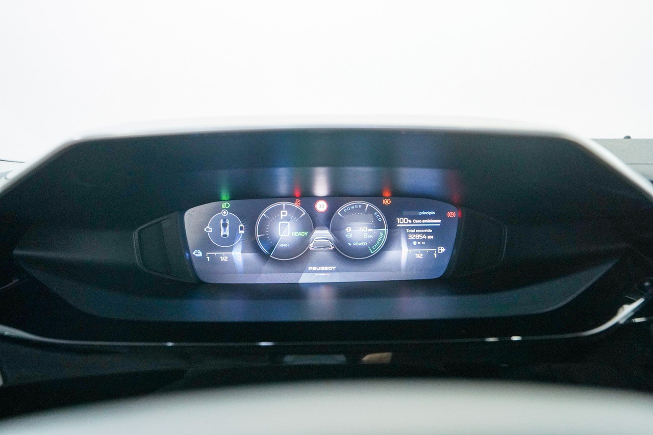 Peugeot 408 — photo 13