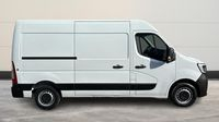 Renault Master F3500 L2H2 2.3 Blue dCi 135ch Confort Euro6E — photo 4