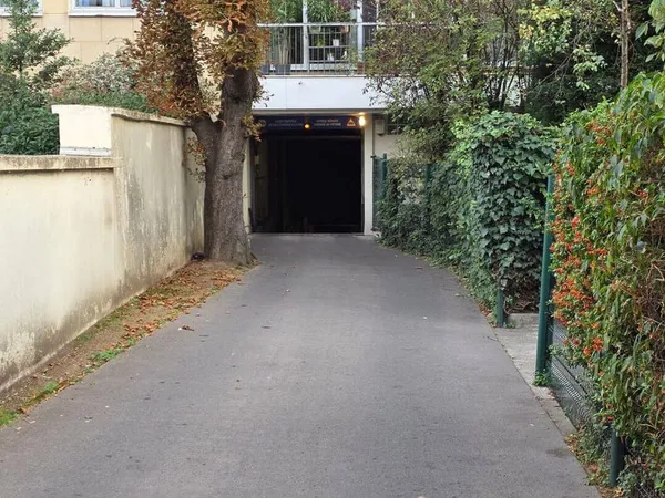 Parking 15 m²