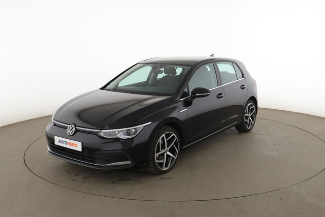 Volkswagen Golf VIII 1.5 eTSI OPF Style DSG7