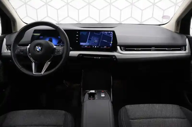 Bmw Serie 2 active tourer 218i 136 ch dkg7 — photo 55