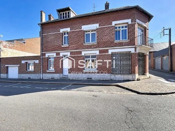 Péronne hyper-centre : maison 156 m² + potentiel
