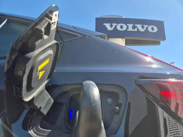 Volvo C40 recharge 231ch start — photo 4
