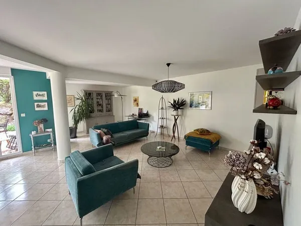 Appartement 3 pièces 113 m²