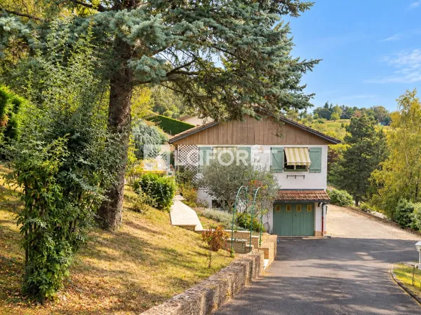 Maison 5 pièces 115 m²