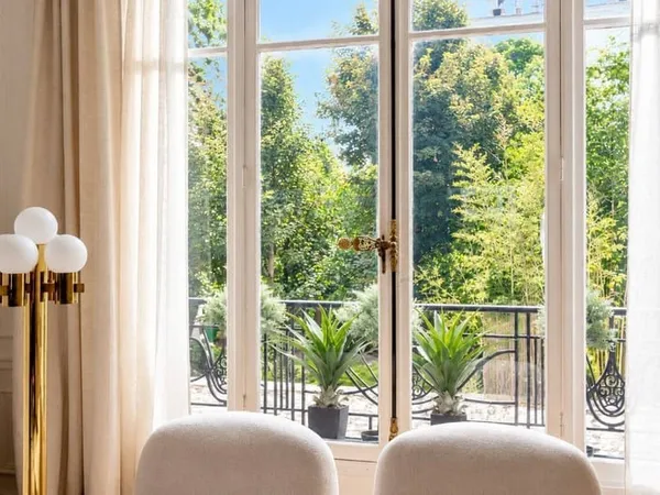 Appartement 6 pièces 169 m²