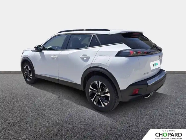 Peugeot 2008 puretech 130 s&amp;s eat8 — photo 5