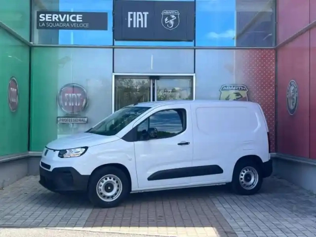 Fiat Doblo fg m charge utile majorée electrique 136ch batterie 54 kwh pack premium connect — photo 1