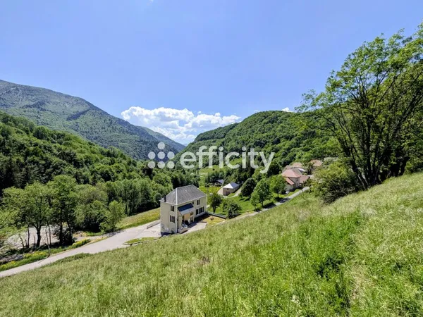 Terrain 3350 m²