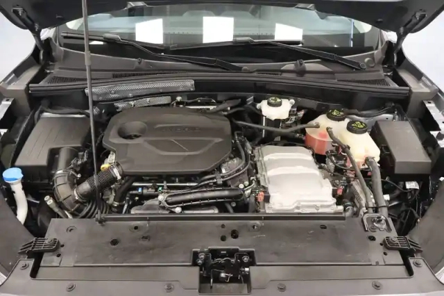 Mg Zs 1.5 l hybrid+ 197 ch — photo 46
