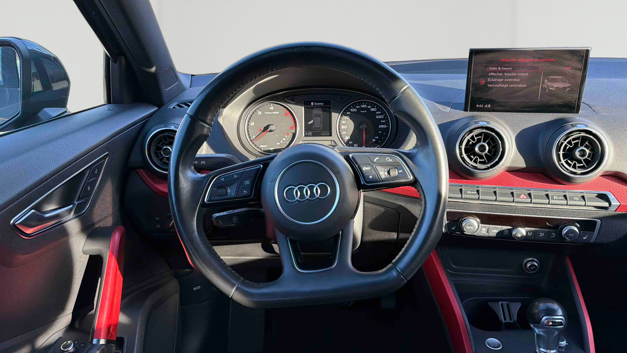 Audi Q2 30 TDI 116 S tronic 7 — photo 10