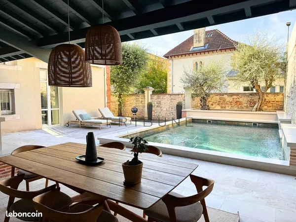 Maison 7 pièces 168 m²