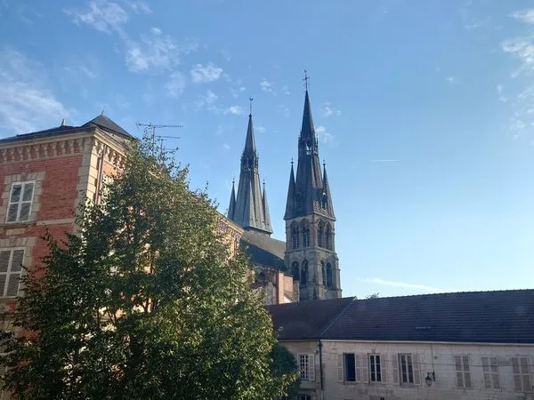 Location T2 non meublé - centre de Châlons-en-Champagne
