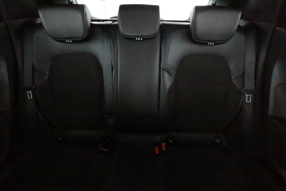 Renault Clio 1.6 E-Tech Intens — photo 14