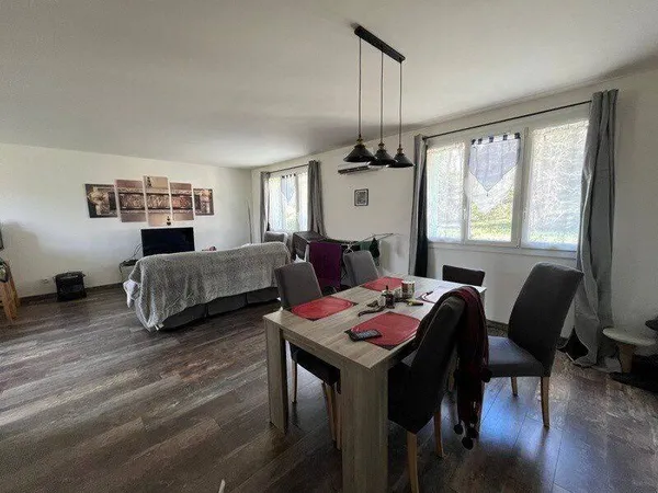 Appartement 4 pièces 117 m²
