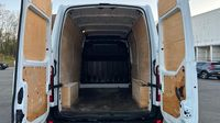 Renault Master F3300 L2H2 2.3 Blue dCi 135ch Grand Confort Euro6E — photo 9