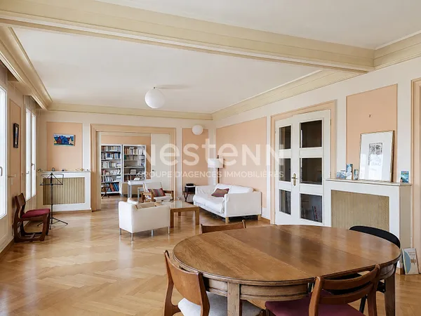 SIAM ? Vastes volumes et emplacement d'exception pour ce T7 non-meublé de 197 m²